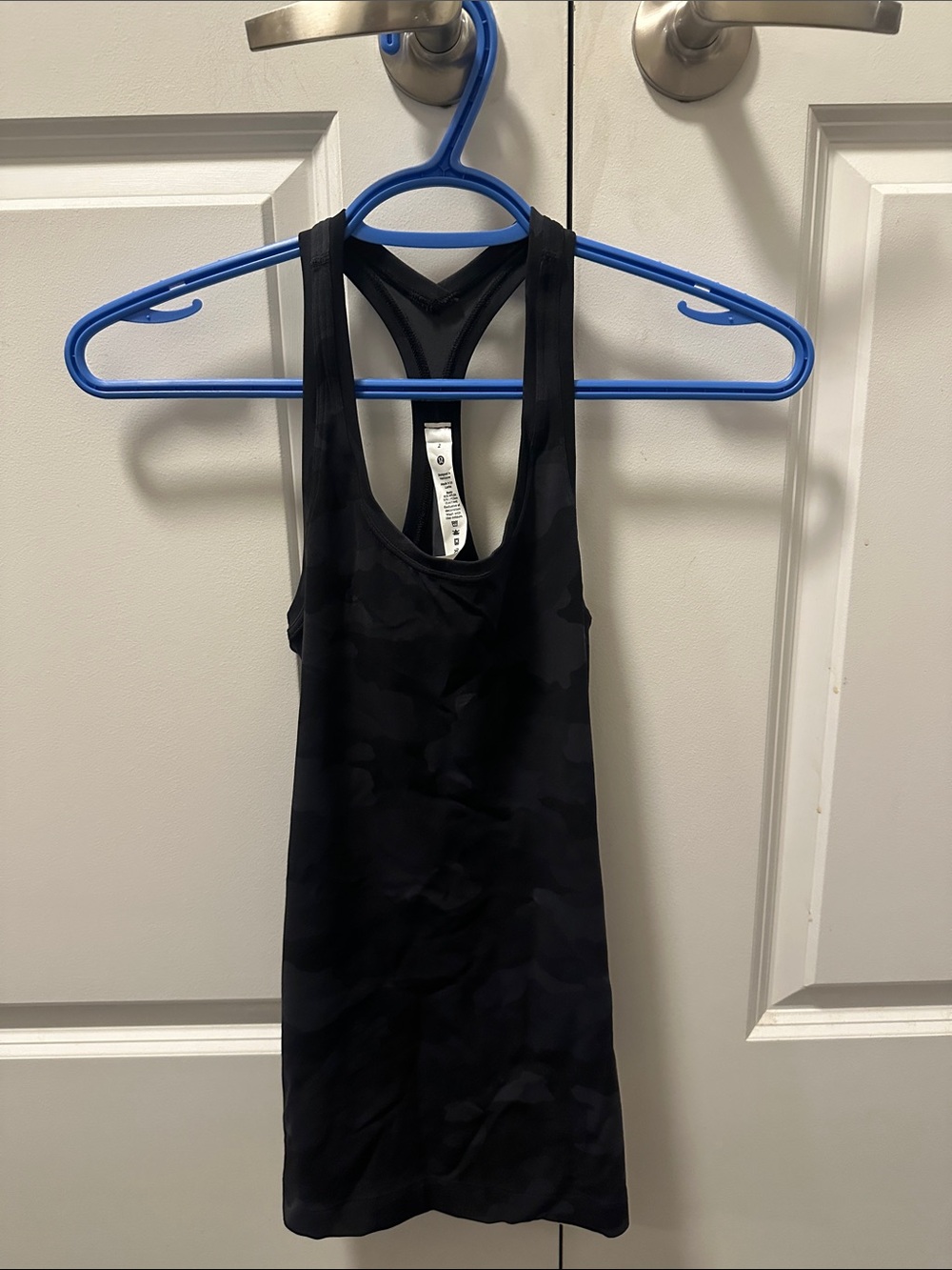 NWT lululemon athletica Black Camouflage Cool Racerback Tank (US: 2)